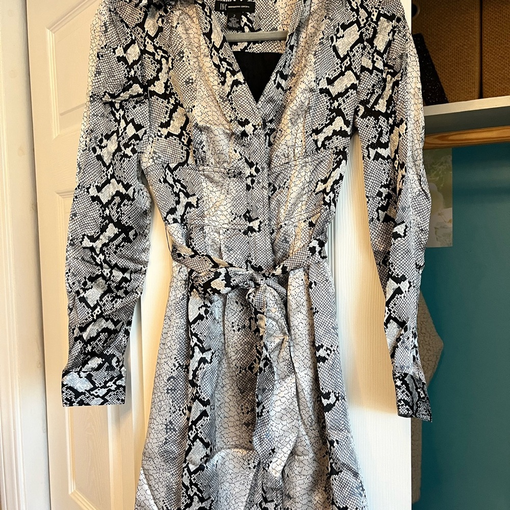 INC International Concepts Snake Print Long Sleeve Dress - Black and White